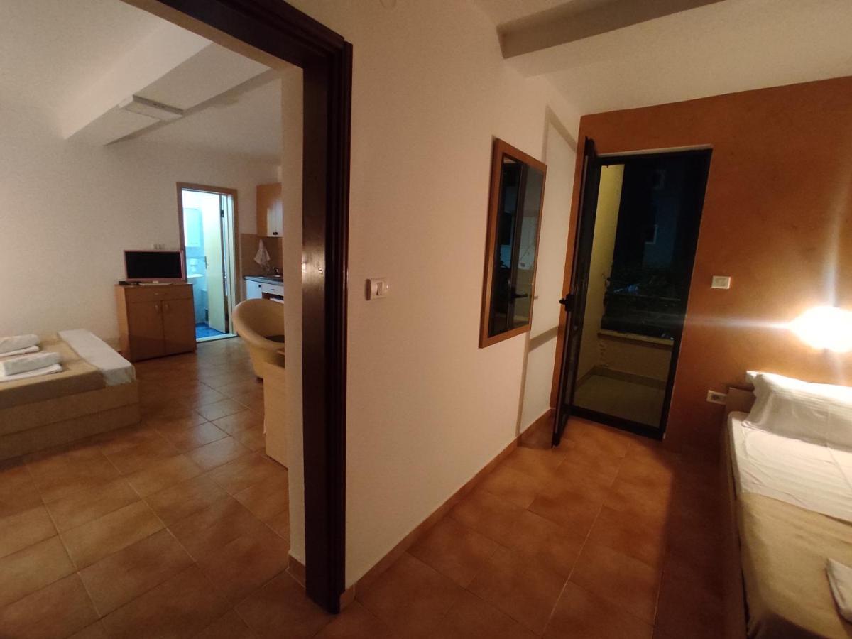 Apartments Mare Budva Zewnętrze zdjęcie
